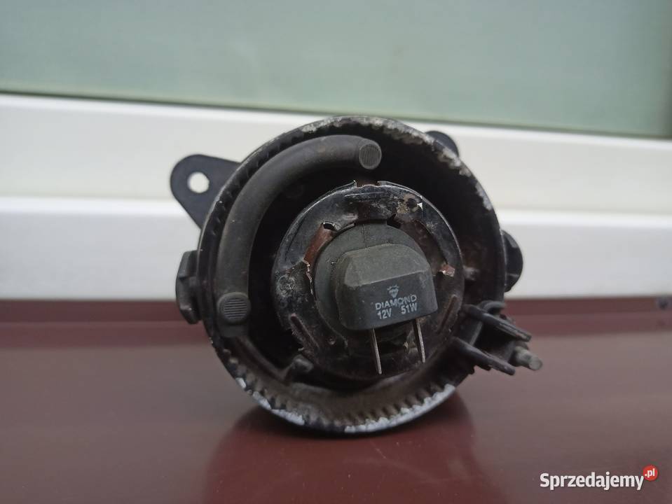 VW Transporter T5 Skoda Fabia II halogen lewy Sieradz