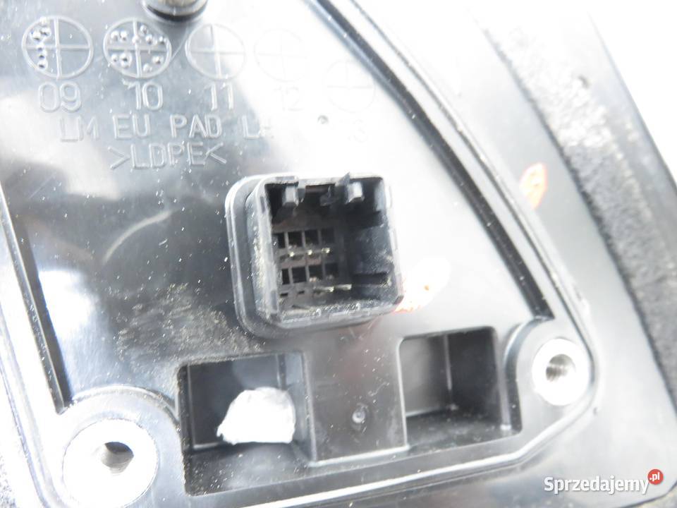 LUSTERKO LEWE HYUNDAI ix35 876102S350CA WD