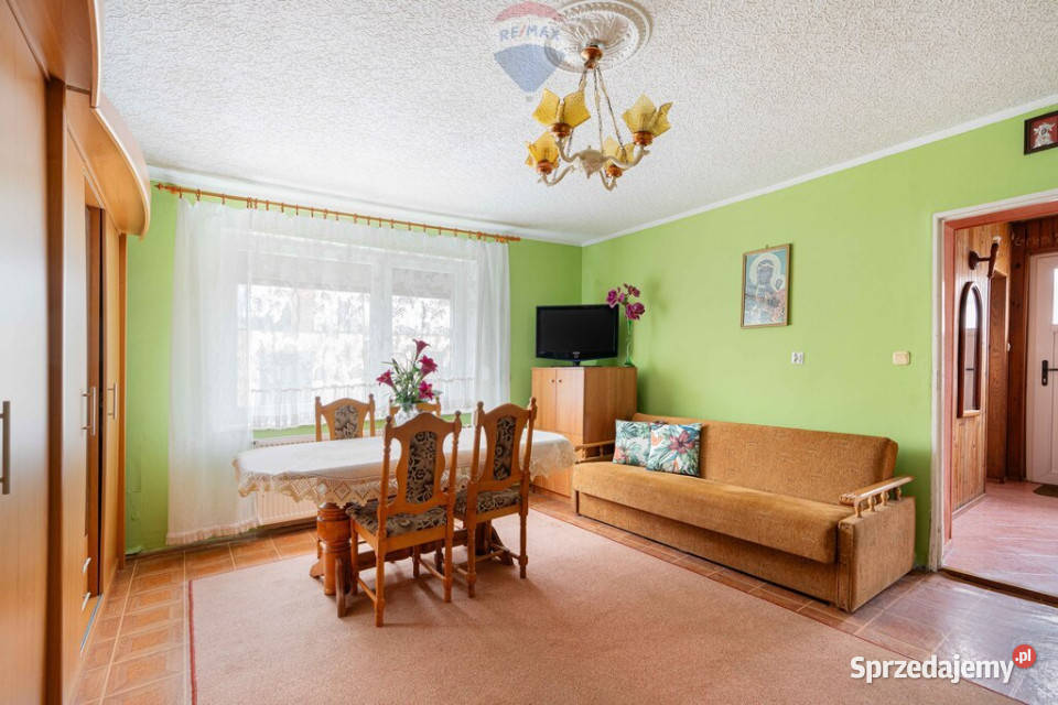 Cerekwica bliźniak z garażem i zapleczem zaraz