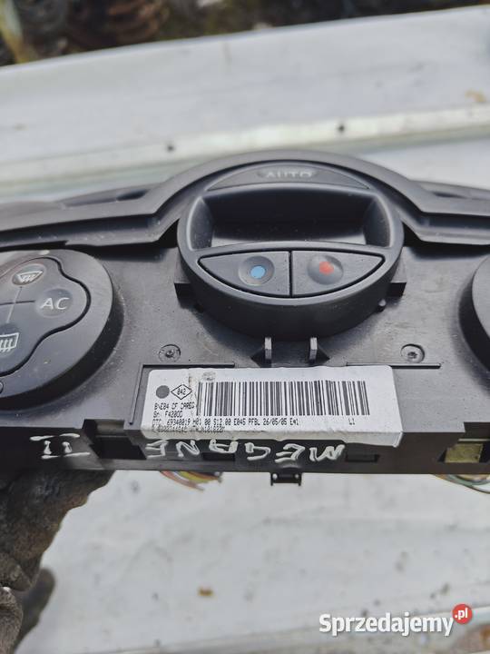Panel sterowania klimatyzacją Reno Megane 2 Łagów
