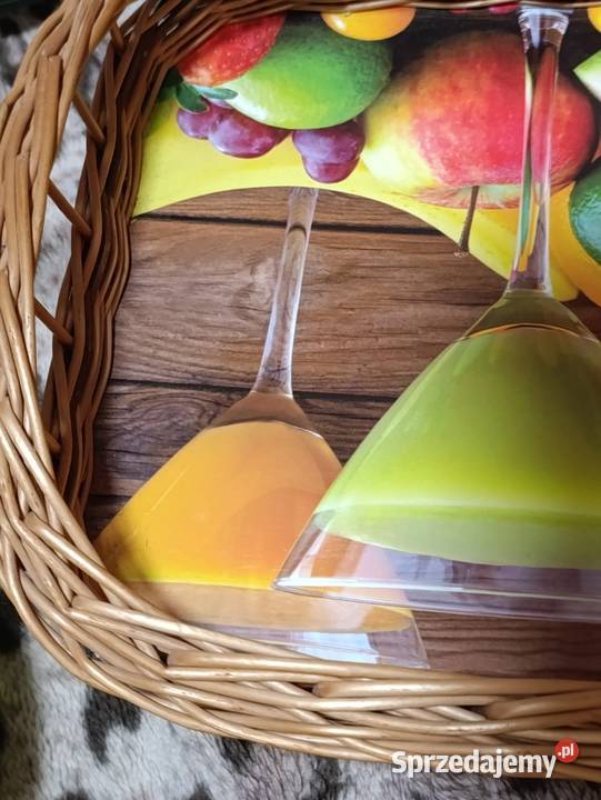 taca wiklinowa z uchwytami na płycie Poznań