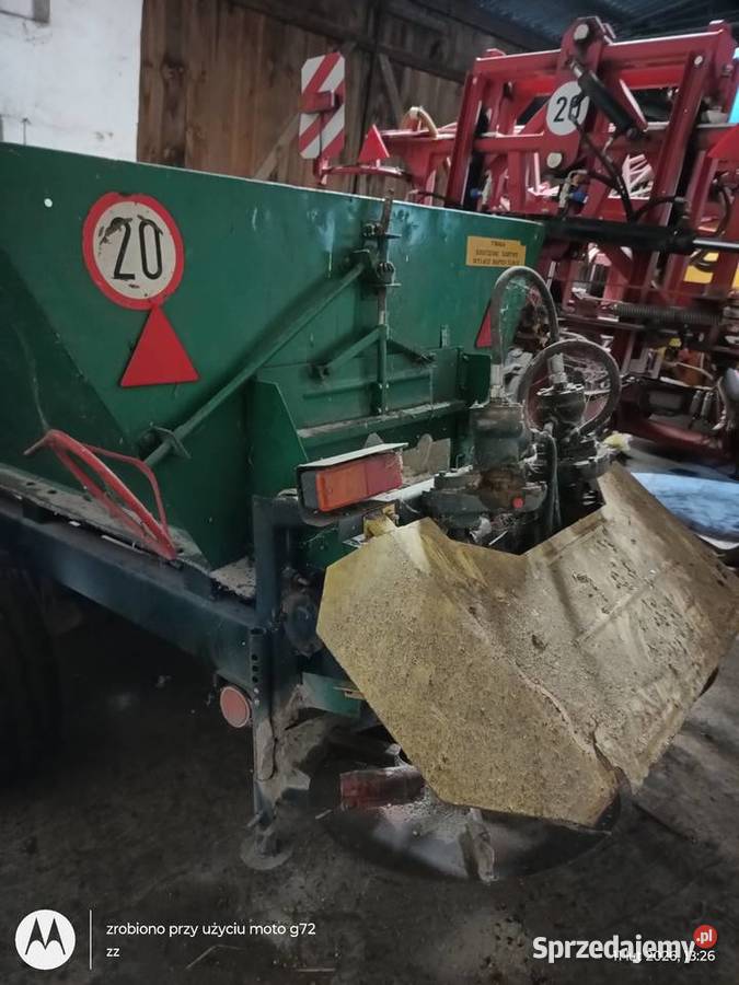 Piast do rozsiewania wapna Brzeg Żołędnica