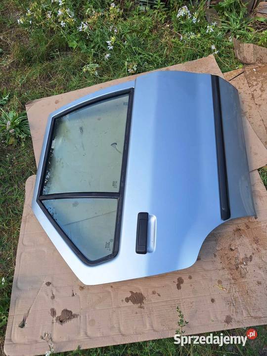 Renault 19 Blenda drzwi bagażnika Konin