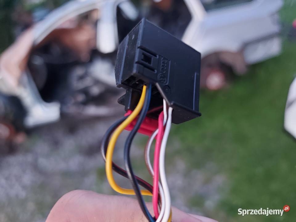 Lusterko prawe Skoda Octavia III 3 13 6pin LA7W