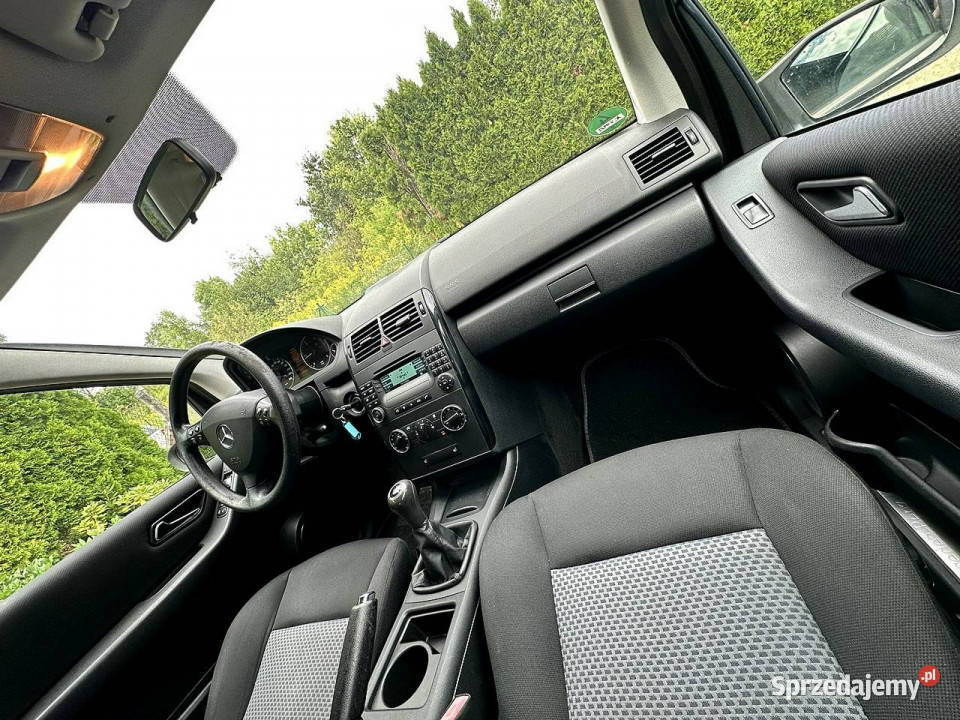 Mercedes A 180 Mercedes A180 CDI 109 Ładny Niski komputer pokładowy