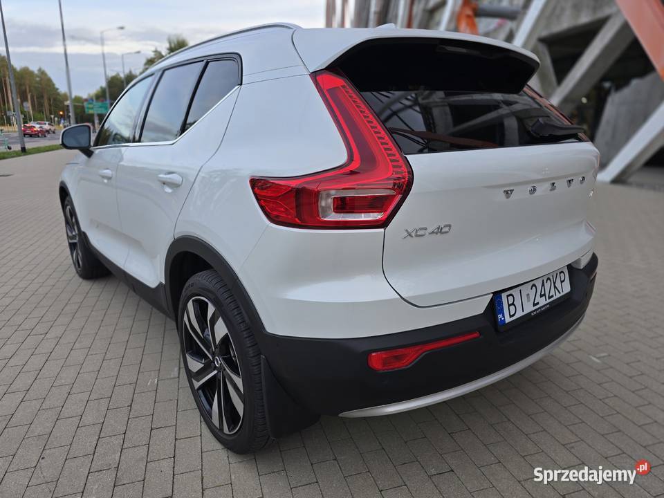 VOLVO XC40 2024 LIFT 20 250 30000 B5 AWD Białystok