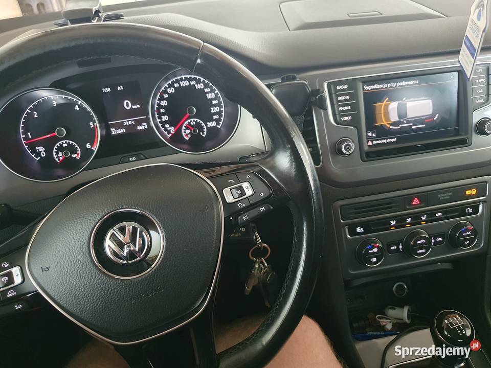 VW Golf sportsvan 16 tdi nowy rozrząd radar diesel Radomsko