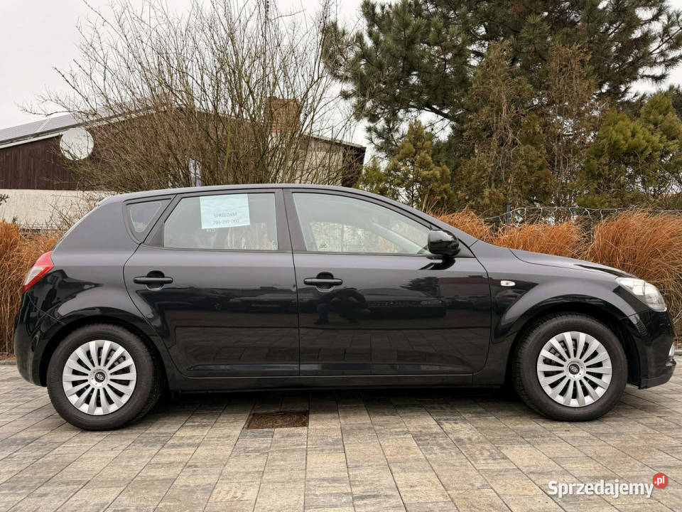 Kia Ceed Zadbana bezwypadkowa przepiękny perłowy