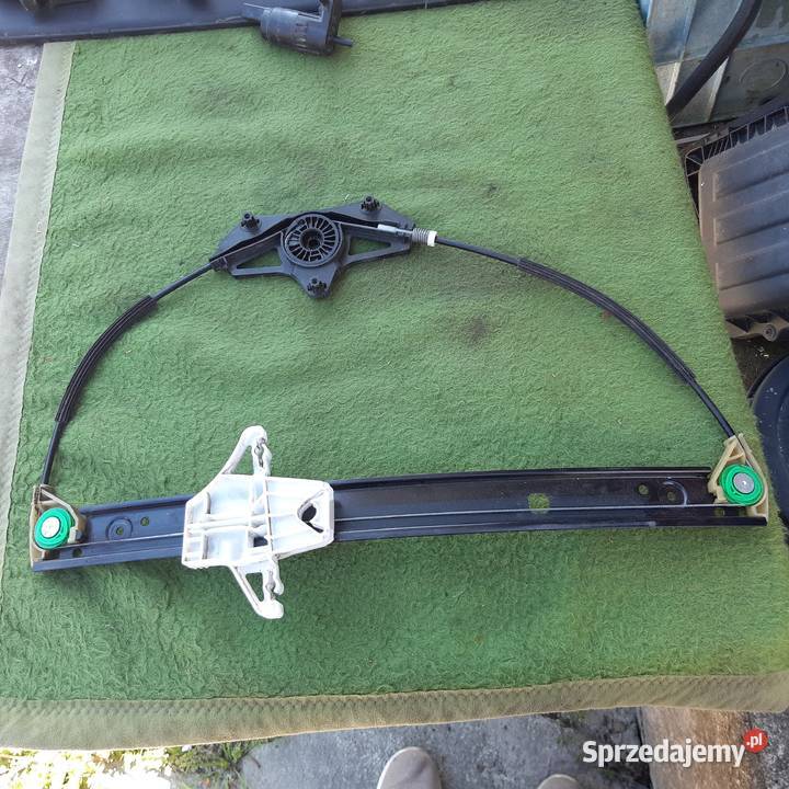 Podnośnik szyby Skoda 5E0839461 OCTAVIA III Dębno