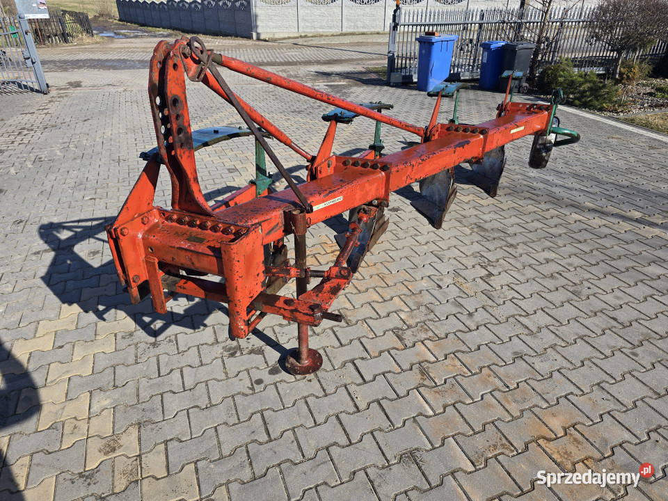 Pług 4 skibowy KVERNELAND K5 resor nieuszkodzony Pługi Baliki