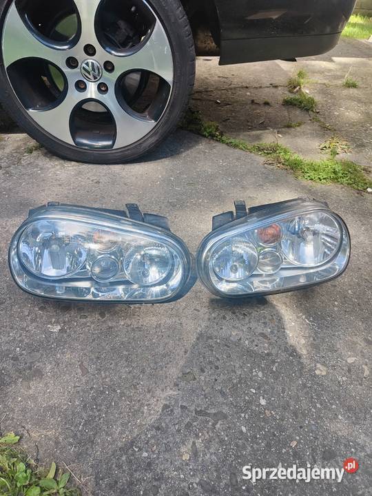 Lampy przednie VW Golf 4 śląskie sprzedam