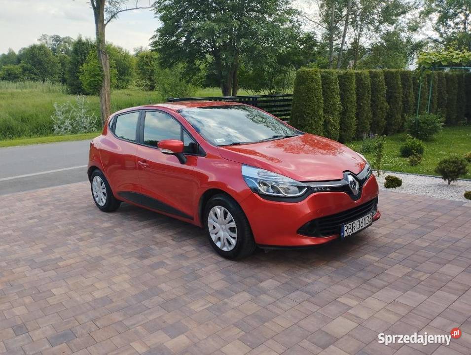 Renault Clio 4 nieuszkodzony Blizne
