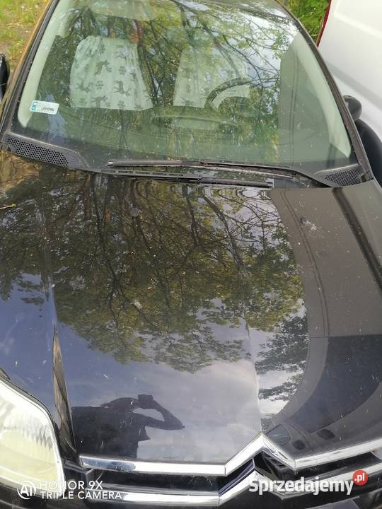 Sprzedam auto uszkodzony silnik