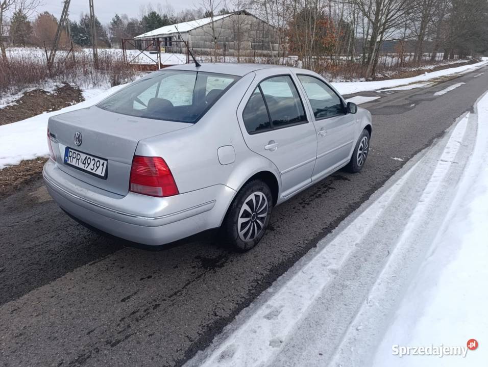 Volkswagen Bora 16b Lpg klimagrzane fotele podkarpackie Łukawiec sprzedam