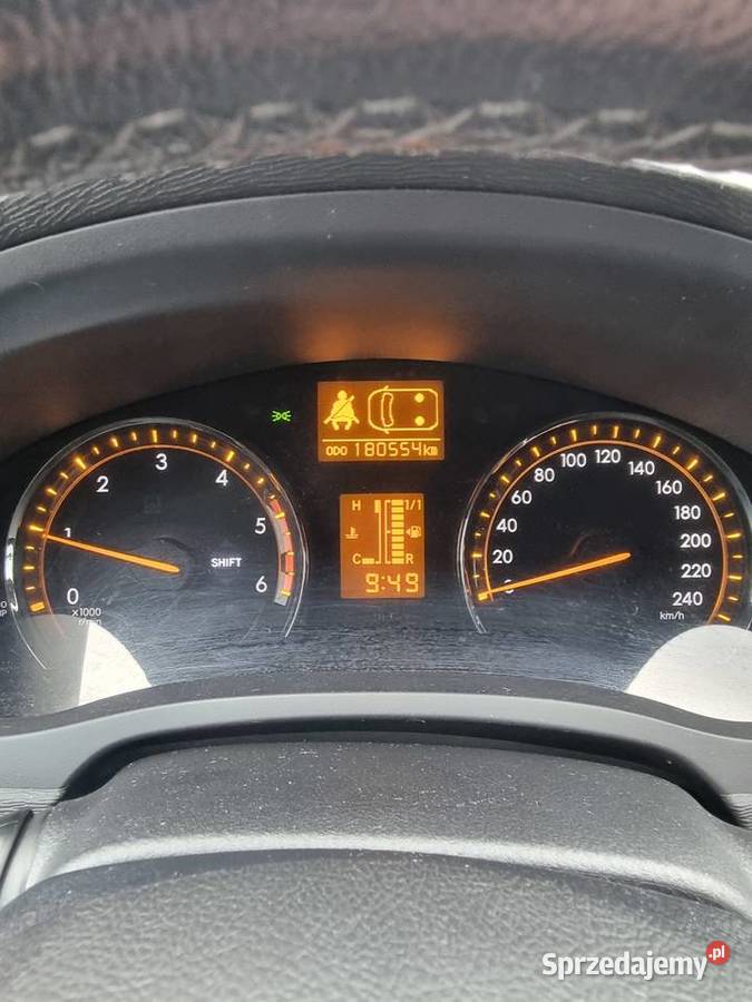 Sprzedam Toyota avensis T27 20 D4D