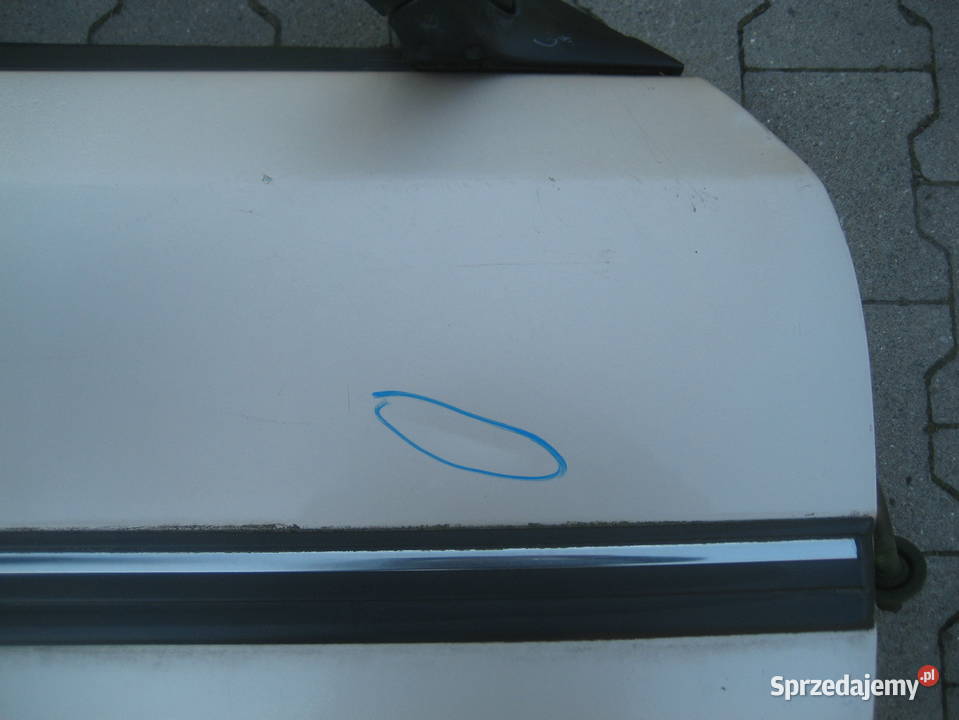 subaru legacy I sedan 8994r drzwi przód prawe wielkopolskie Rakoniewice