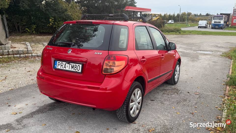Raty 1 6 benz Niski przebieg Klimatyzacja na sprowadzony SX4