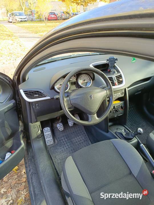 Sprzedam Peugeot 207 95KM sprzedam