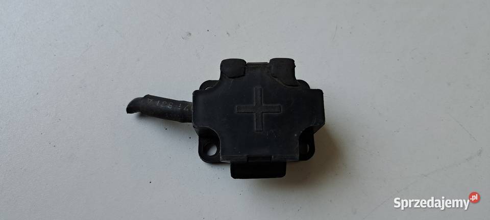 Obudowa zacisku element pod maską Audi 100 A6 C4 Pozostałe Luzino