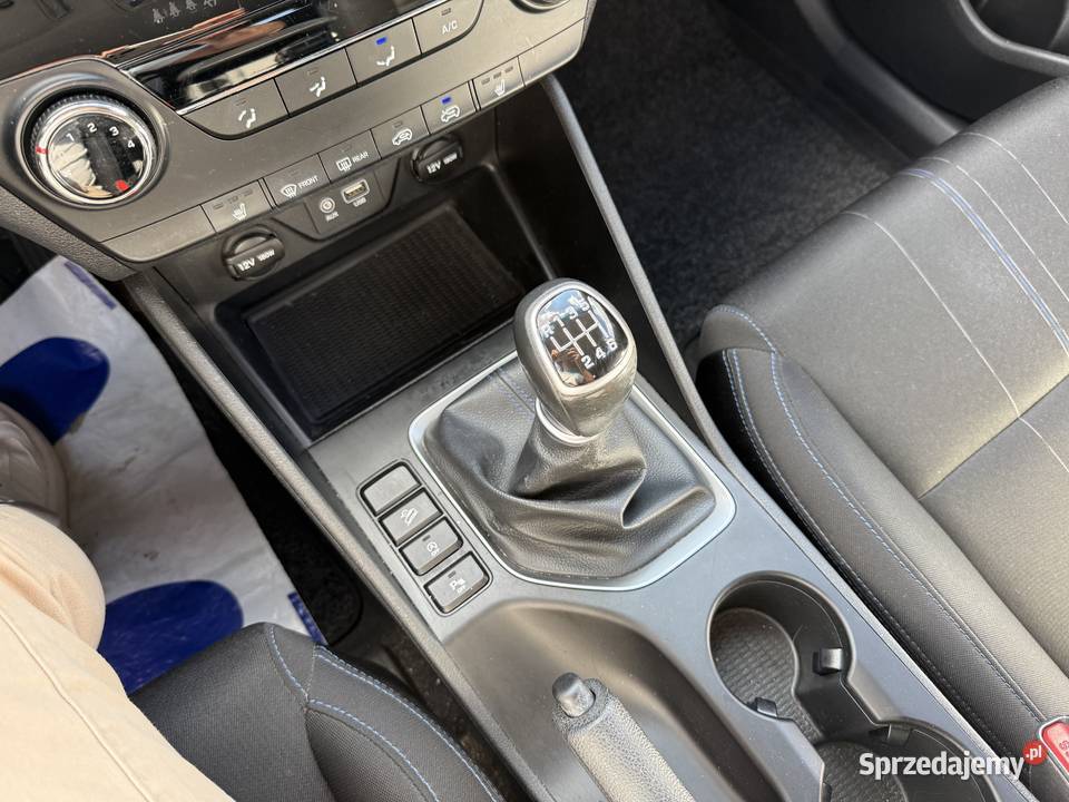 Hyundai Tucson 16 BENZYNA Klimatyzacja Nawigacja możliwa zamiana Konin