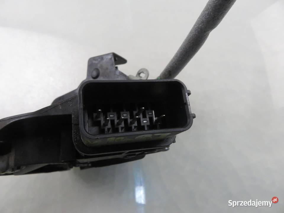 ZAMEK LEWY TYLNY FORD MONDEO IV 6M2AR26413BC