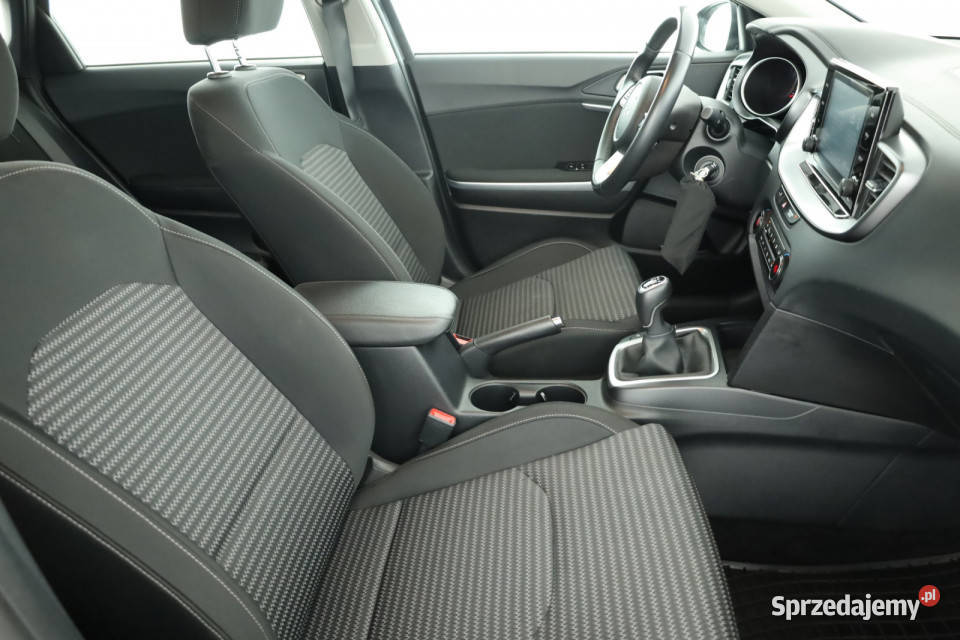 Kia Ceed 15 TGDI asystent pasa ruchu sprzedam