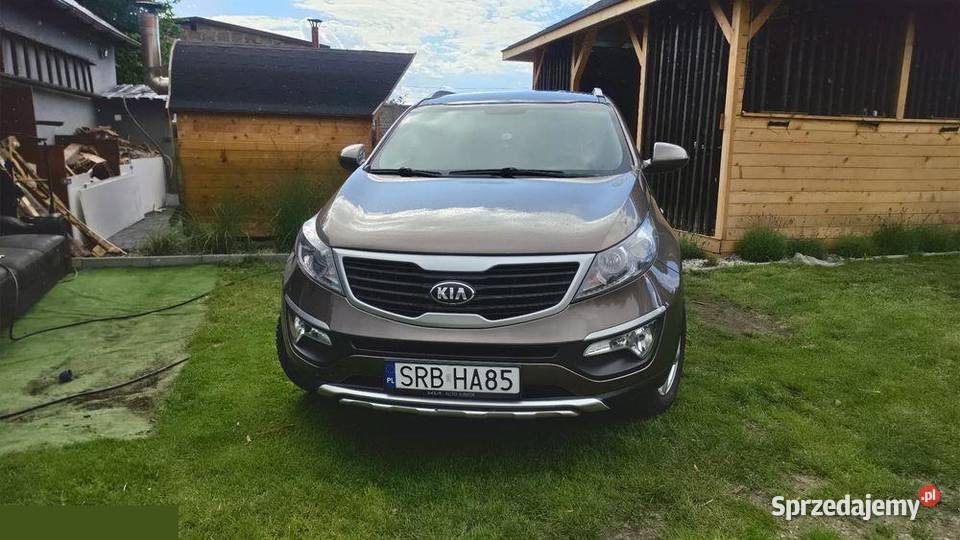 Kia Sportage 16 benzyna 135 2012r beżowy Szczerbice