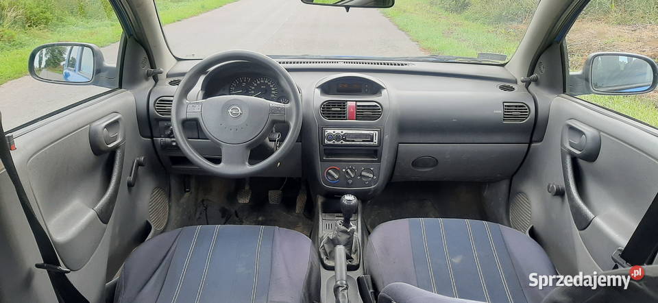 Opel corsa c 10 benzyna 2001r nieuszkodzony Komarów-Osada