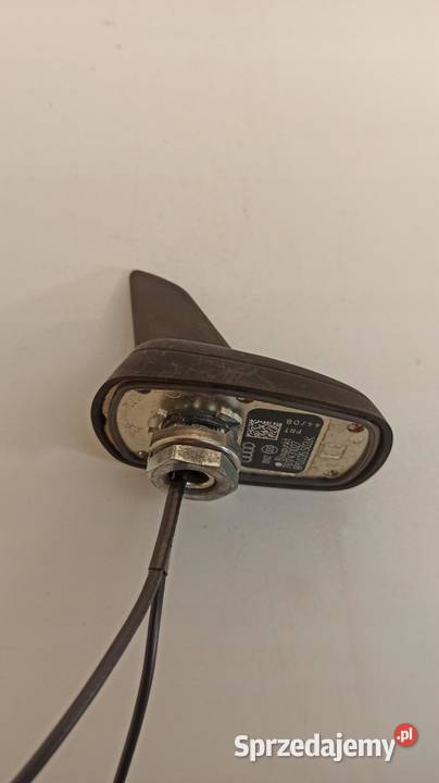 ANTENA DACHOWA GPS REKIN AUDI A3 8P 8P0035503K