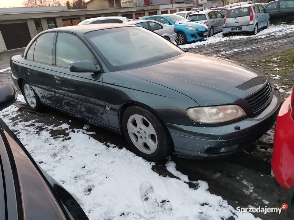 Opel Omega 22 automat bez korozji super stan Tarnów