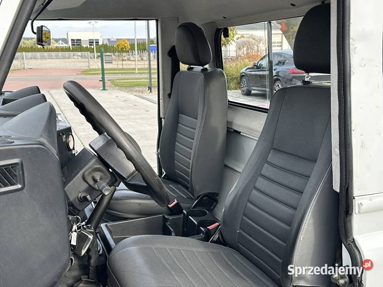 SAMOCHÓD SPECJALNYPODNOŚNIK KOSZOWY LAND ROVER Tuliszków