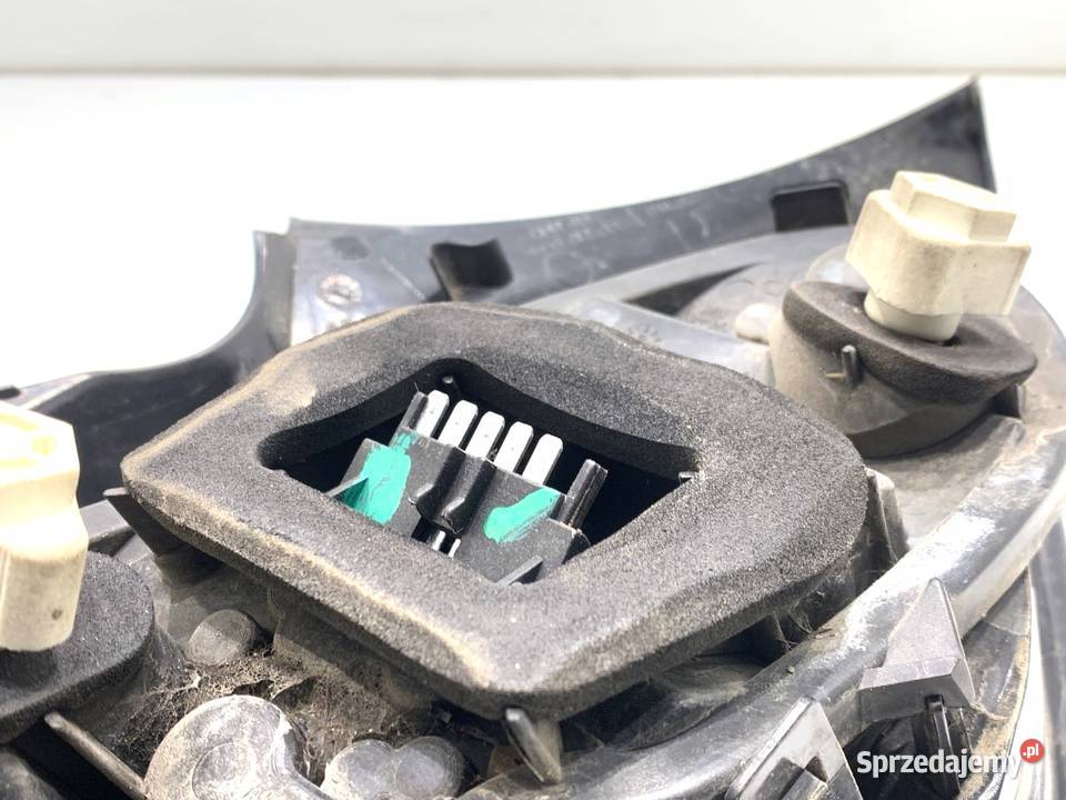 LAMPA PRAWY TYŁ OPEL CORSA D 13242812 Hatchback osobowe