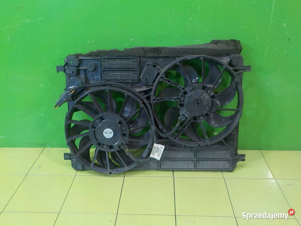 FORD KUGA MK2 15 B 16r 5D wentylatory chlodnicy