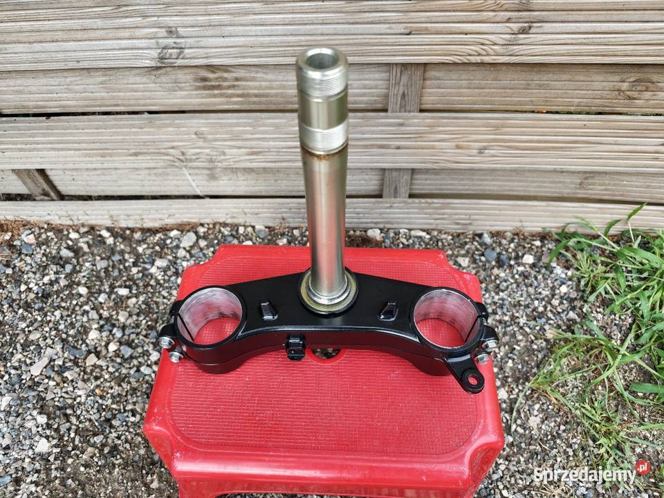 Półka dolna zawieszenia przedniego Suzuki GSXR Łask