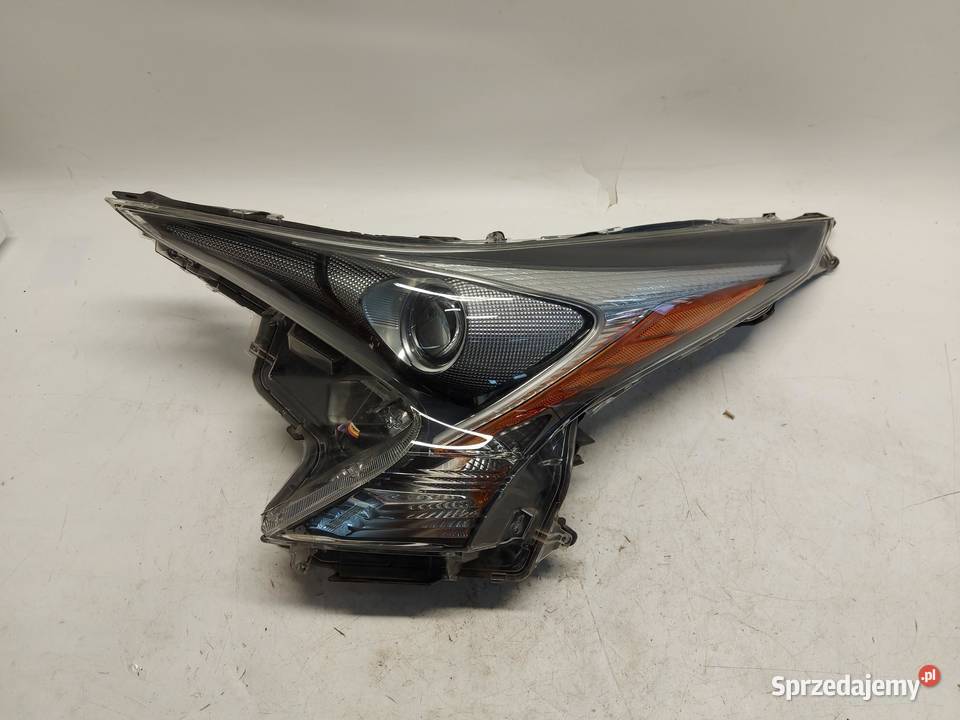 TOYOTA PRIUS IV 2018 Lampa przód lewa RHD UK