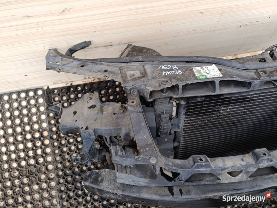 VW PASAT B5 LIFT 28 4MOTION PAS PRZEDNI KOMPLET osobowe Zbierkowo