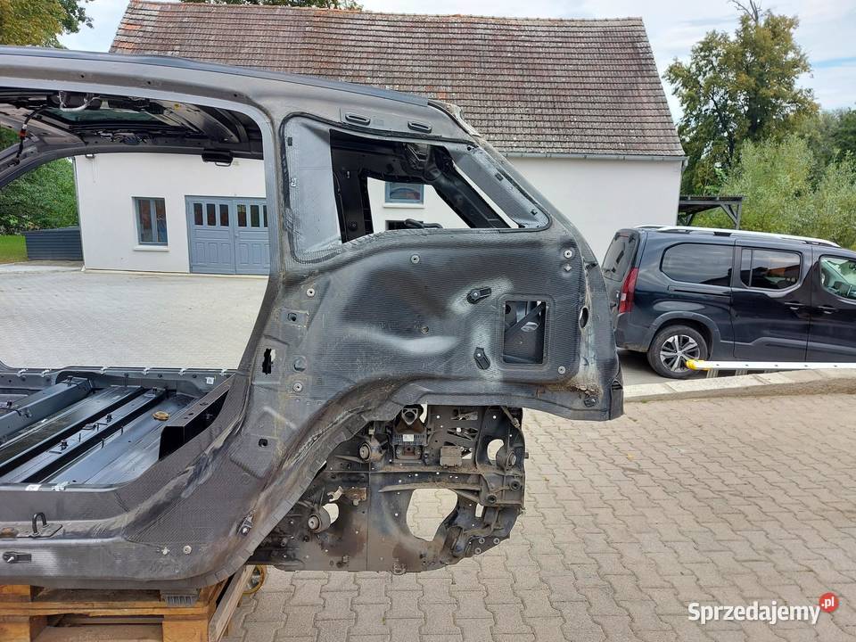 BMW i3 i01 REX Karoseria nadwozie komplet całość