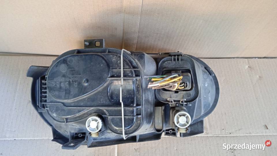 VW GOLF IV LAMPA PRZÓD PRAWA EU Zbierkowo