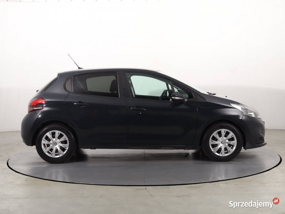Peugeot 208 12 PureTech Katowice