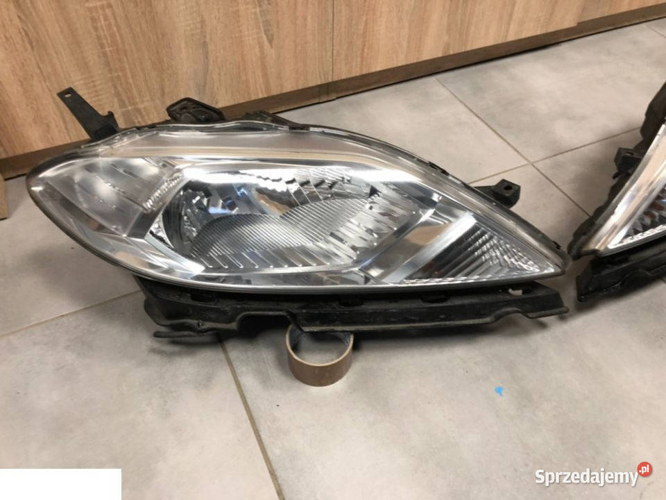 HONDA FRV FRV REFLEKTOR PRAWY WERSJA ANGIELSKA Kozubszczyzna