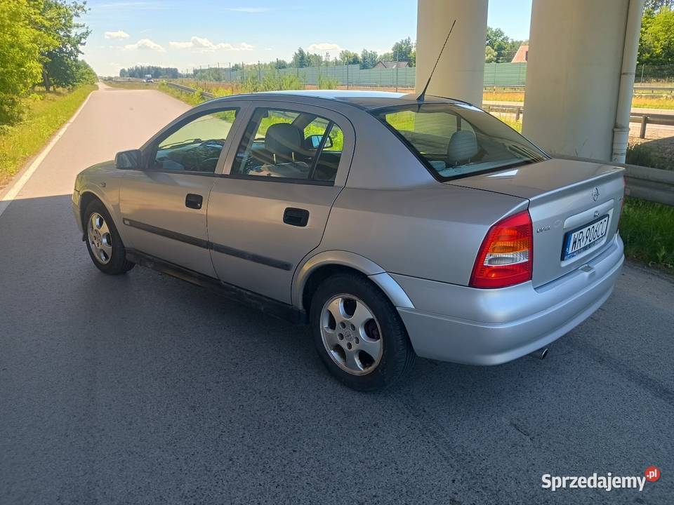 Opel Astra 18 LPG 115 1999r Astra Radom