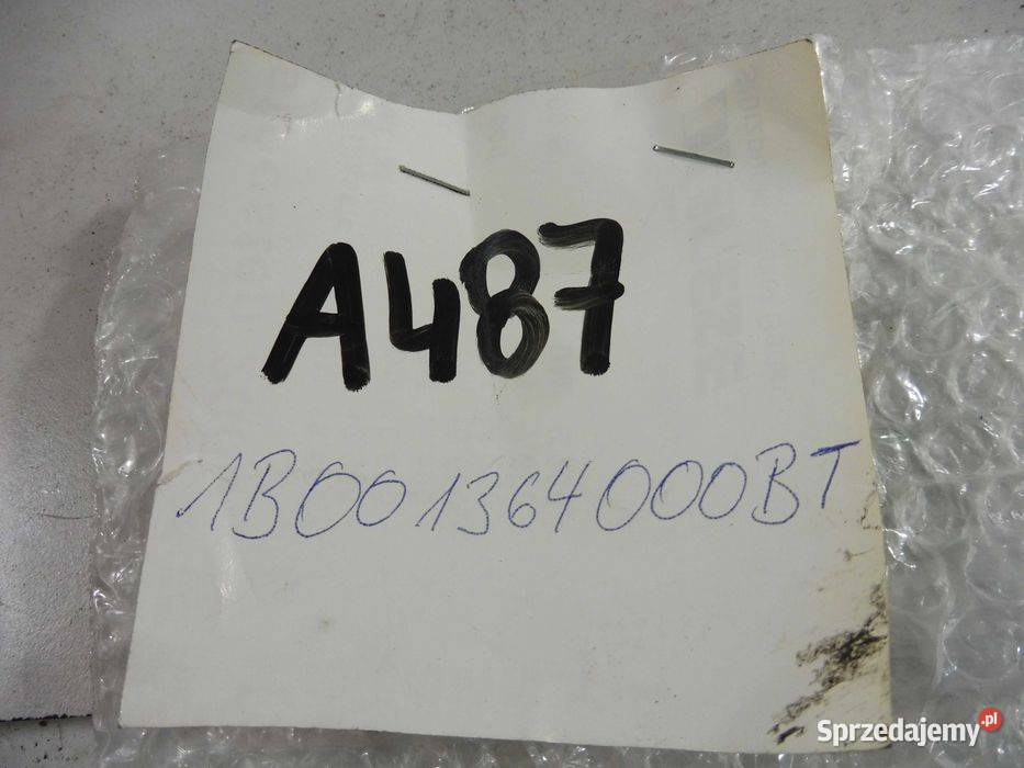 Piaggio MP3 250 ie RL nowa prawa owiewka boczek Pozostałe