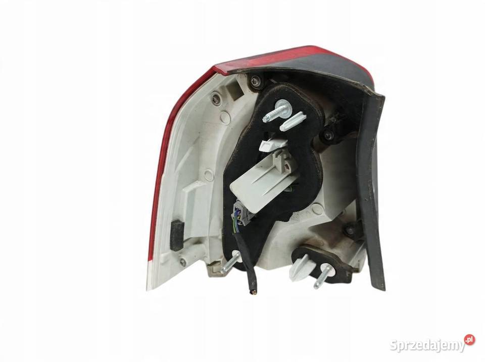 LAMPA TYŁ PRAWA EUROPA LIFT FL Volvo XC 70 III osobowe