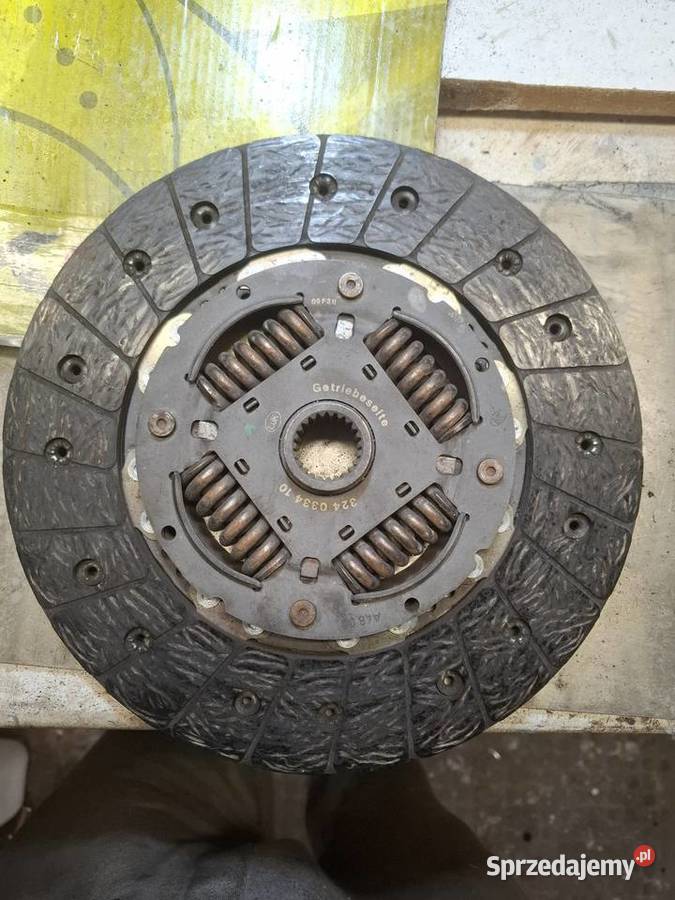 Tarcza sprzęgła LuK 324033410 Audi A4 B7 A6 C6 osobowe