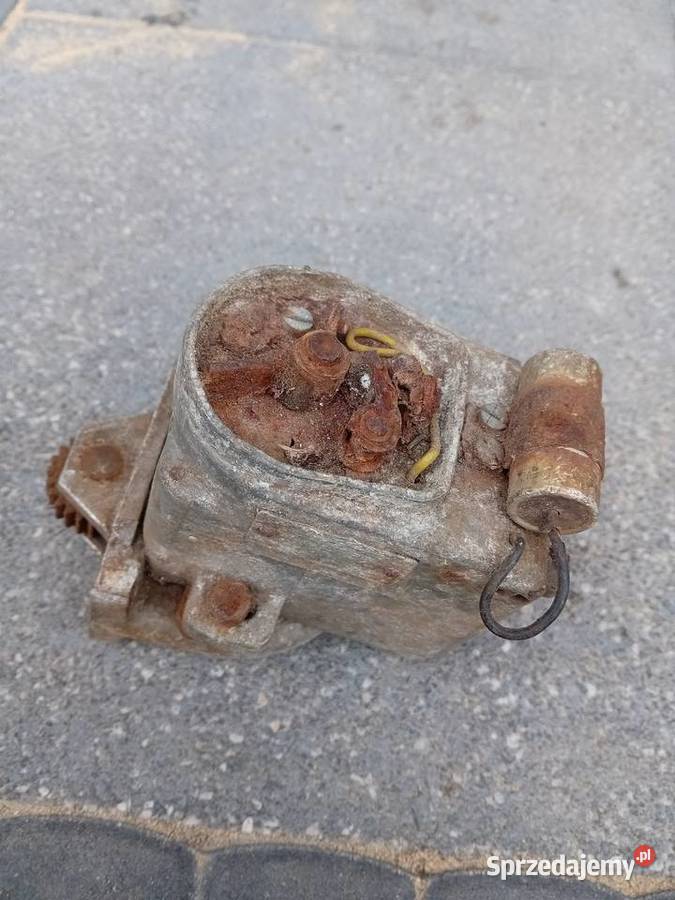 Junak M07 iskrownik Maluszyn