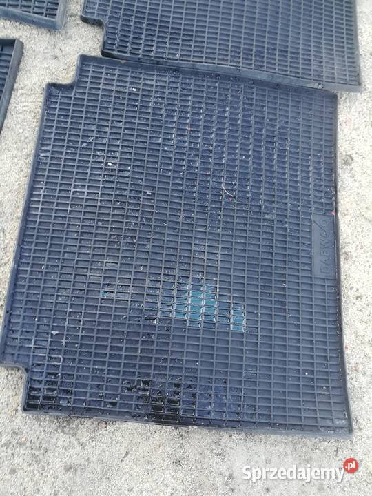 Czarne fso dywaniki gumowe Daewoo fiat 125p mazowieckie Suskowola