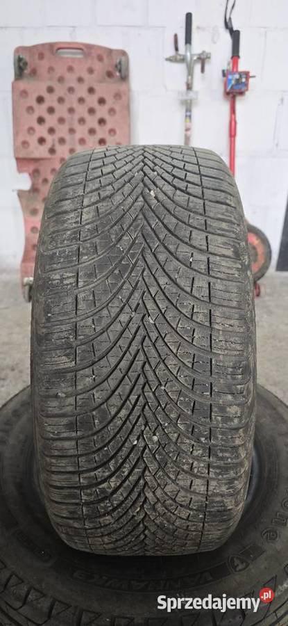 2x Opony całoroczne Dębica 225 40 R18 Stary Sącz