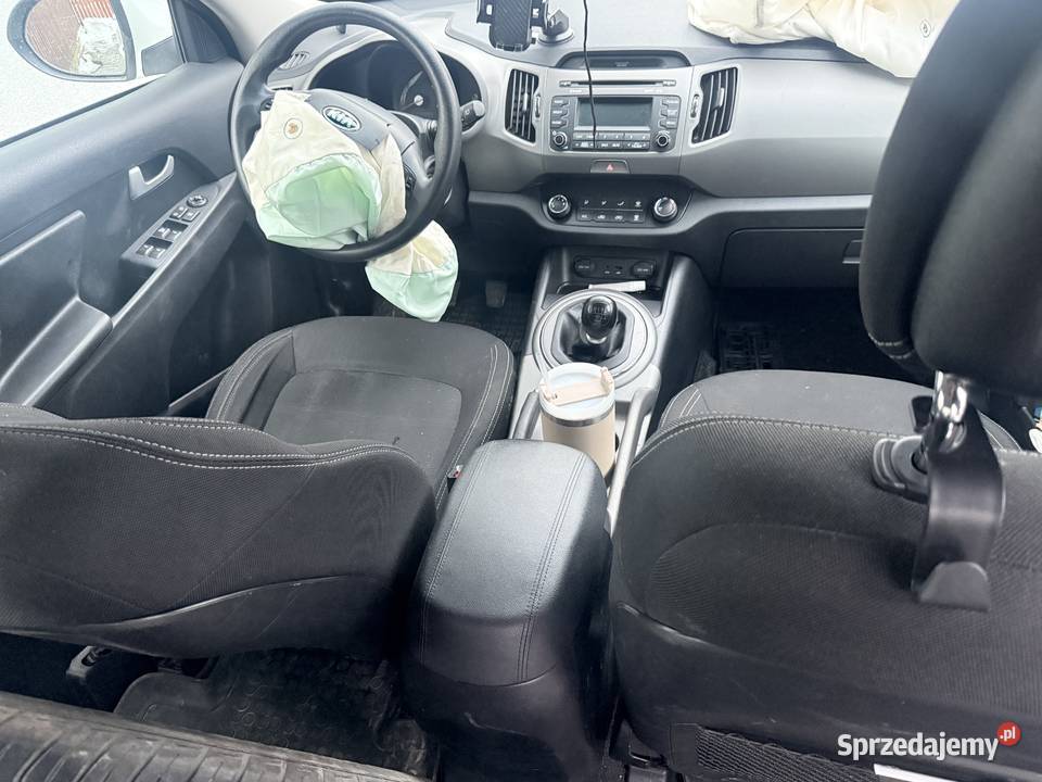 Powypadkowa kia sportage manualna
