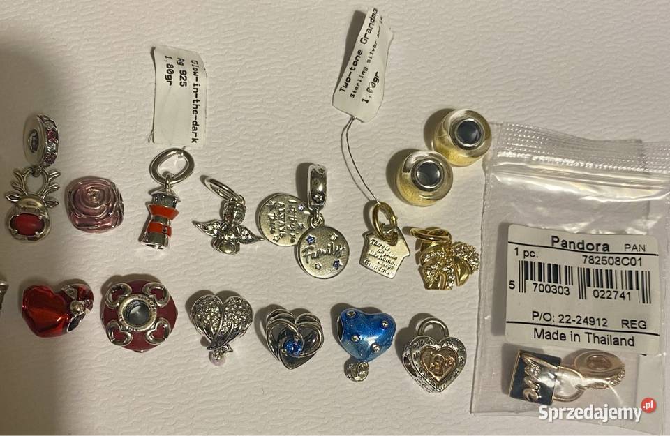 nowe oryginalne charmsy w zestawie 23 sztuk Gdynia