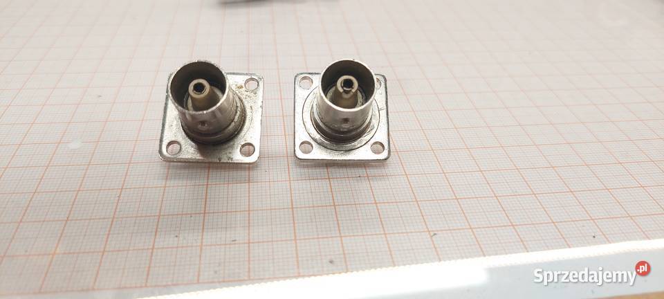 Gniazda C50G2 2 A945 śląskie Czechowice-Dziedzice